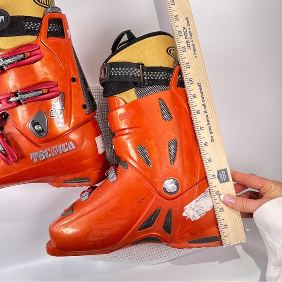 Tecnica Diablo RX 9.0 Ski Boots Mens 9.5 Orange Winter Snow Gorpcore main image 9